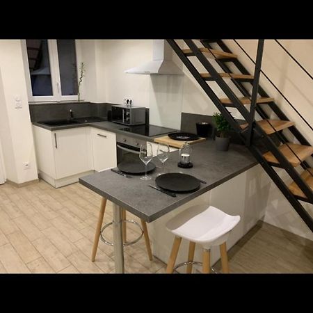 Maison Cosy Au Coeur Du Vignoble D'オーヴィエ エクステリア 写真